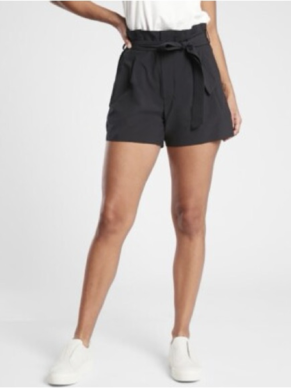 Athleta Skyline Shorts II in Black